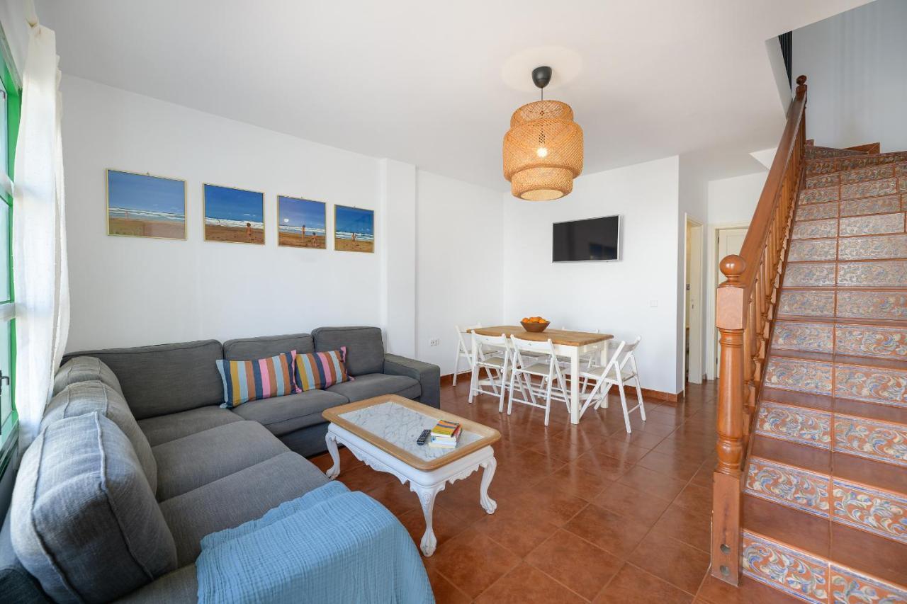 Casa La Caleta Apartment Famara Bagian luar foto